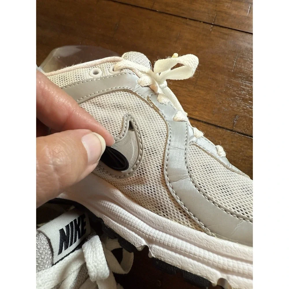 Nike Womens Air‎ Relentless light Gray Running Shoes Sz 7